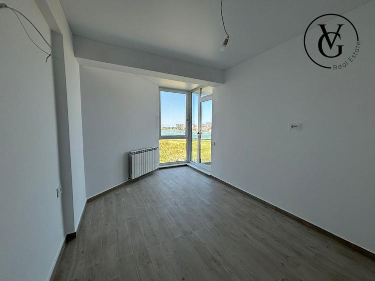 Apartament cu 3 camere semidecomandat în Mamaia-Sat