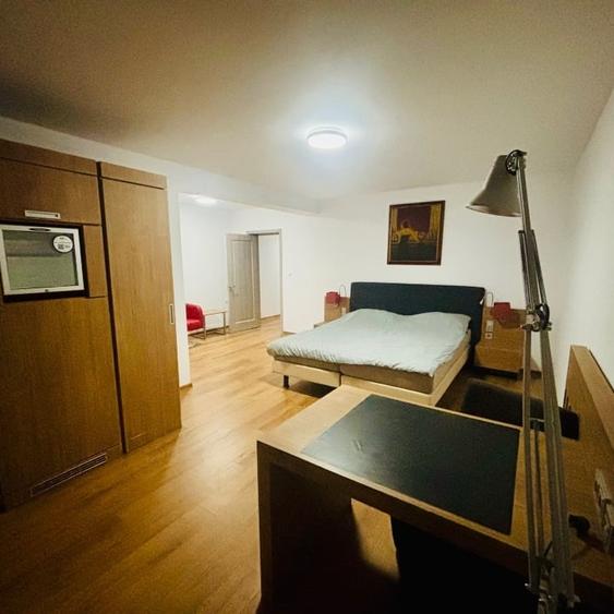 Duplex cu 5 camere cu Canalizare în Sud