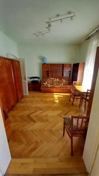 Casă cu 4 camere cu Teren 450 Mp în Dâmbovița