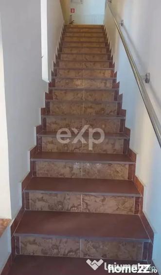 Spațiu comercial, de 781 mp, în Central