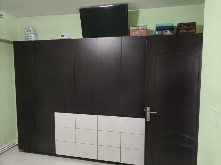 Apartament cu 2 camere decomandat în Capitol
