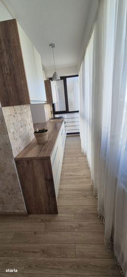 Apartament cu 3 camere, mobilat în Tomis Plus