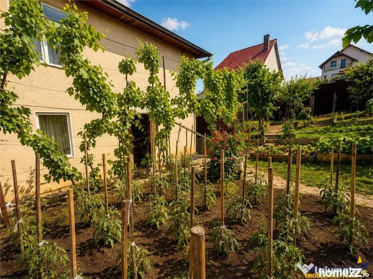 Casă cu 4 camere cu Teren 262 Mp în Sângeorgiu de Mureș