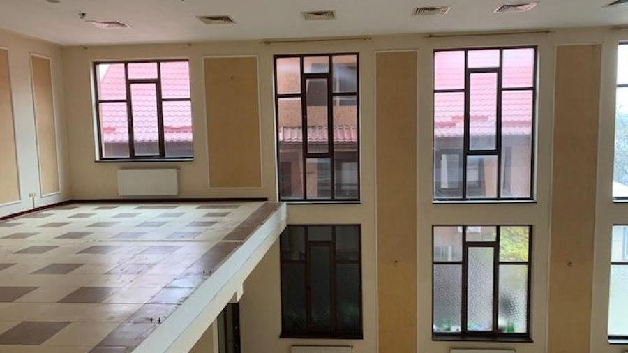 Spațiu comercial, de 450 mp, în Central