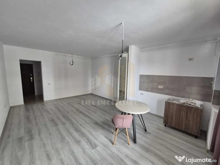Garsonieră decomandată în Sânpetru