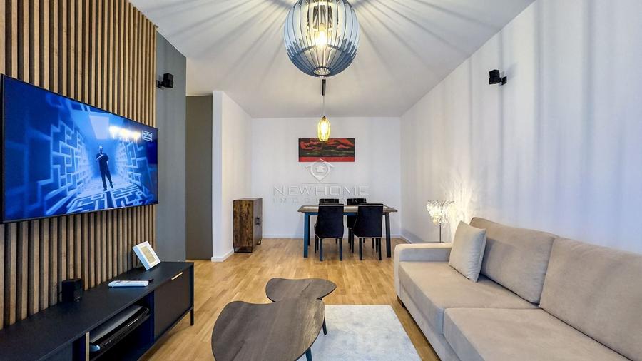 Apartament cu 2 camere semidecomandat, mobilat în Între Lacuri