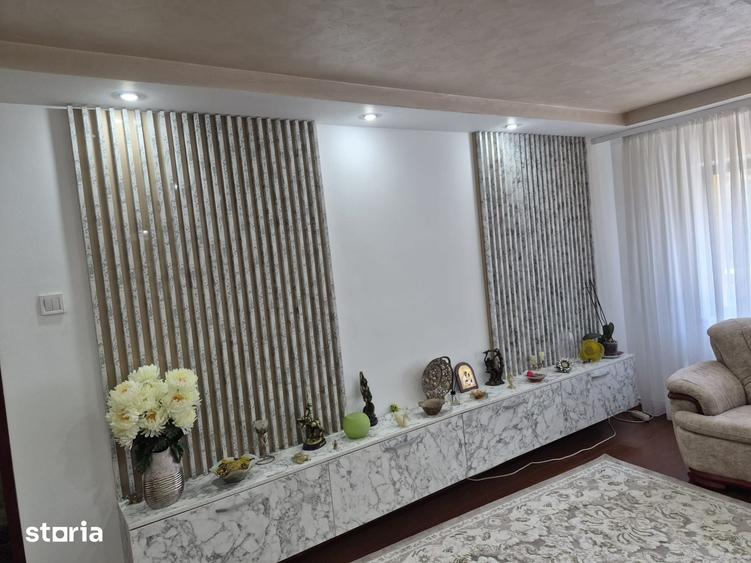 Apartament cu 3 camere decomandat în Exercițiu