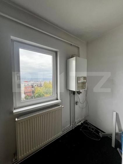 Apartament cu 3 camere decomandat în Zorilor