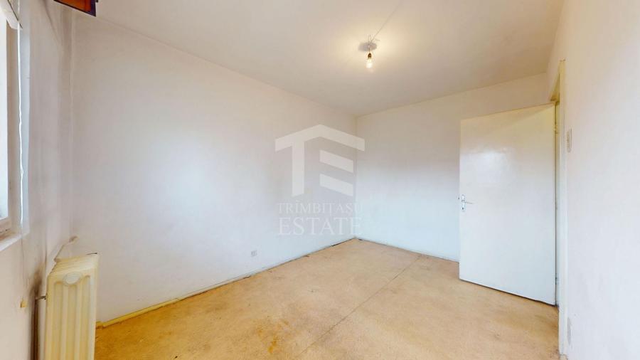 Apartament cu 2 camere semidecomandat în Basarabia