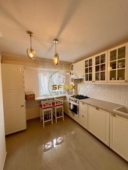 Apartament cu 3 camere, mobilat în Decebal