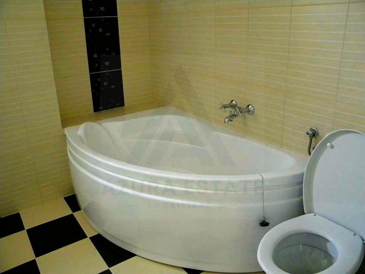 Apartament cu 4 camere decomandat, mobilat în Turnișor