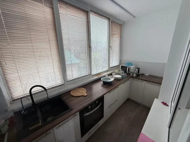 Garsoniera de vanzare in zona Brancoveanu sectorul 4 - 6