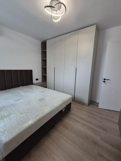 Apartament cu 2 camere decomandat în Colentina