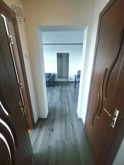 Apartament cu 2 camere semidecomandat, mobilat în Alexandru Obregia