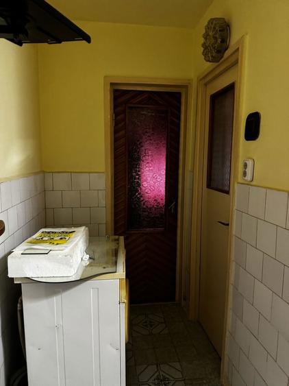 Apartament cu 2 camere semidecomandat în Dâmbu Pietros