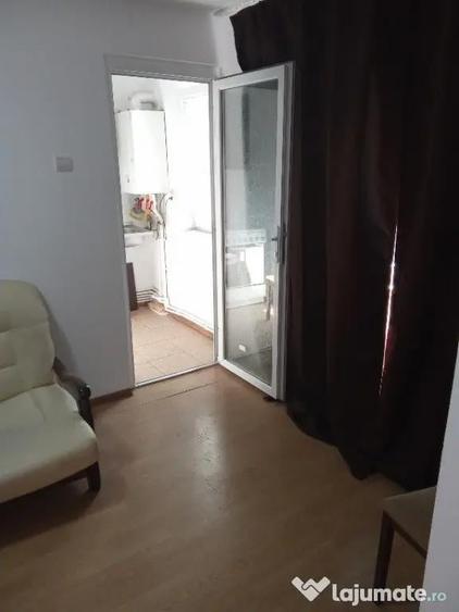 De inchiriat apartament 2 camere Obor - 2