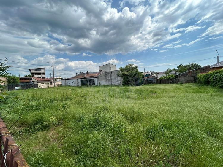Teren Construcții intravilan de 1018 mp, în Central
