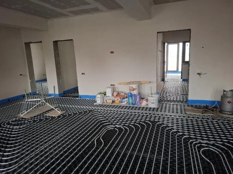 Casă individuală cu 4 camere cu Teren 400 Mp în Cumpăna