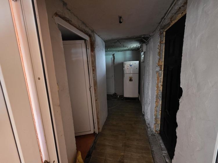 Casă cu 4 camere cu Teren 497 Mp în Dragomirești-Deal