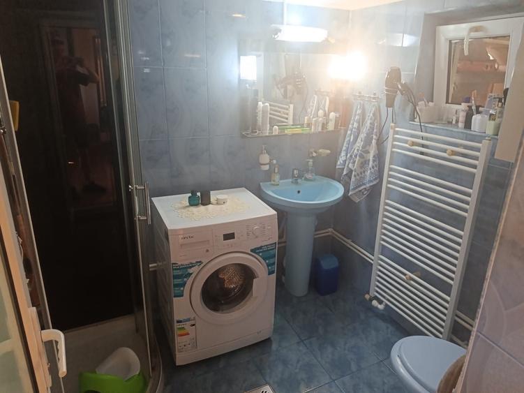 Casă cu 3 camere în Central