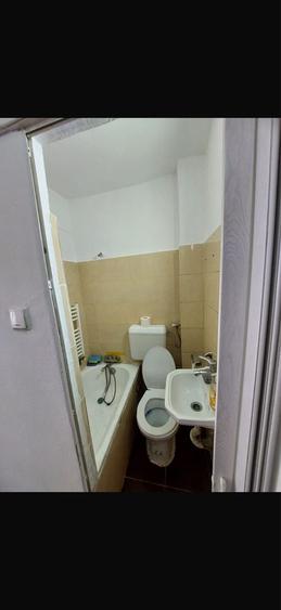Garsonieră decomandată în Exterior Vest