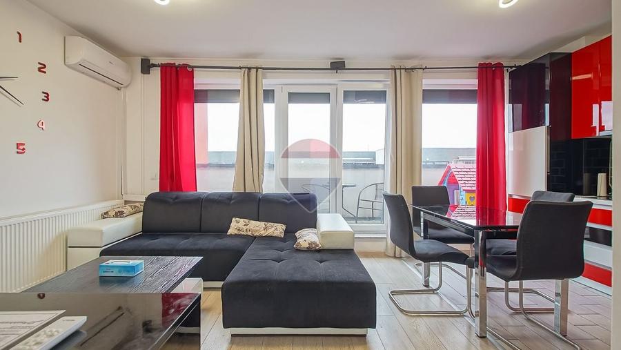 Apartament cu 3 camere decomandat, mobilat în Tractorul