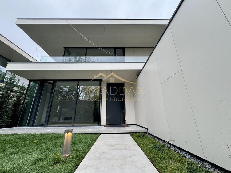 Casă individuală cu 6 camere cu Piscina în Pipera