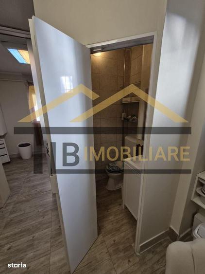 Spațiu comercial, de 27 mp, în Pandurilor