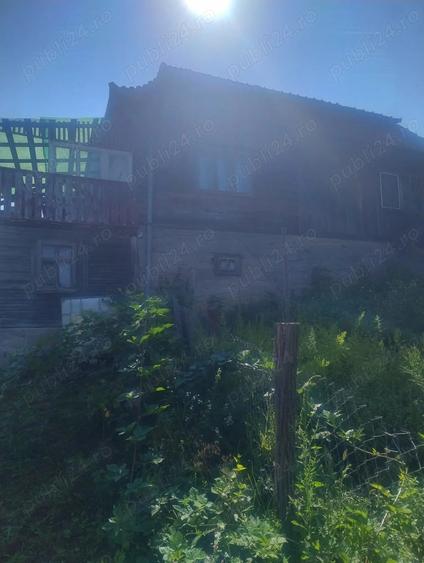 Casă cu 4 camere în Cacova Ierii