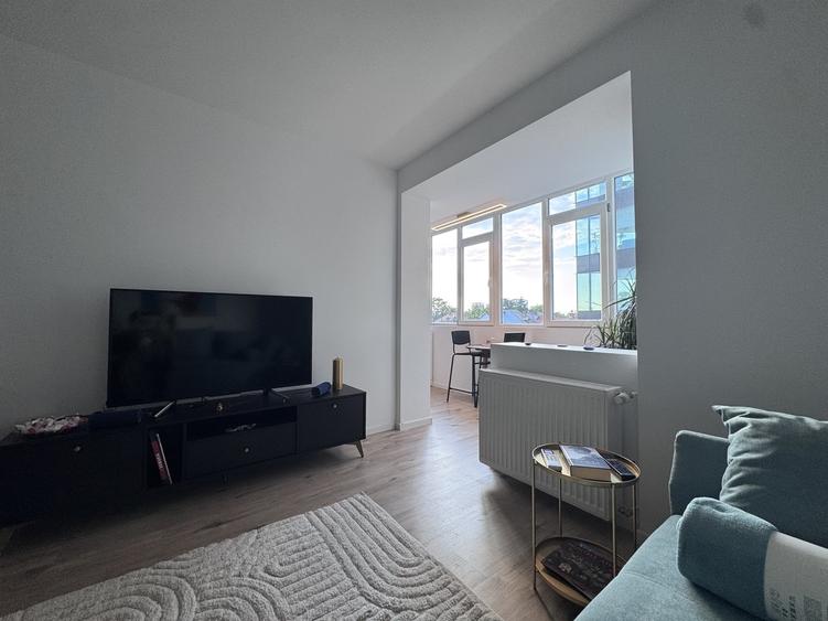 Apartament cu 2 camere semidecomandat, mobilat în Barbu Văcărescu
