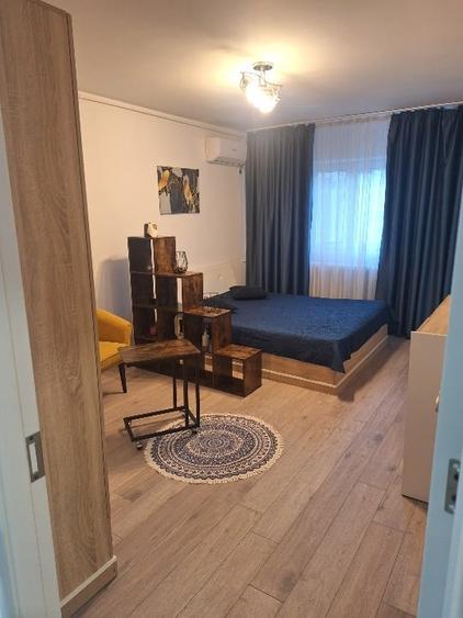 Garsonieră decomandată în Tineretului