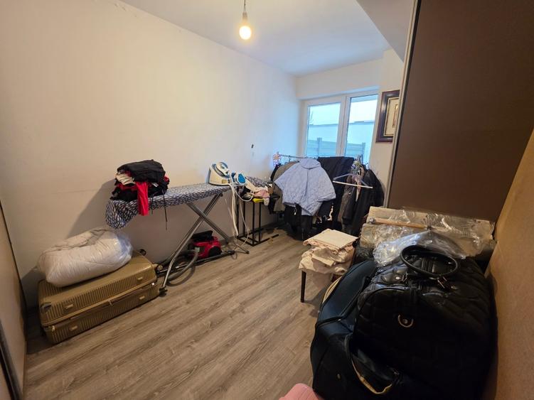Apartament cu 3 camere semidecomandat, mobilat în 1 Decembrie 1918