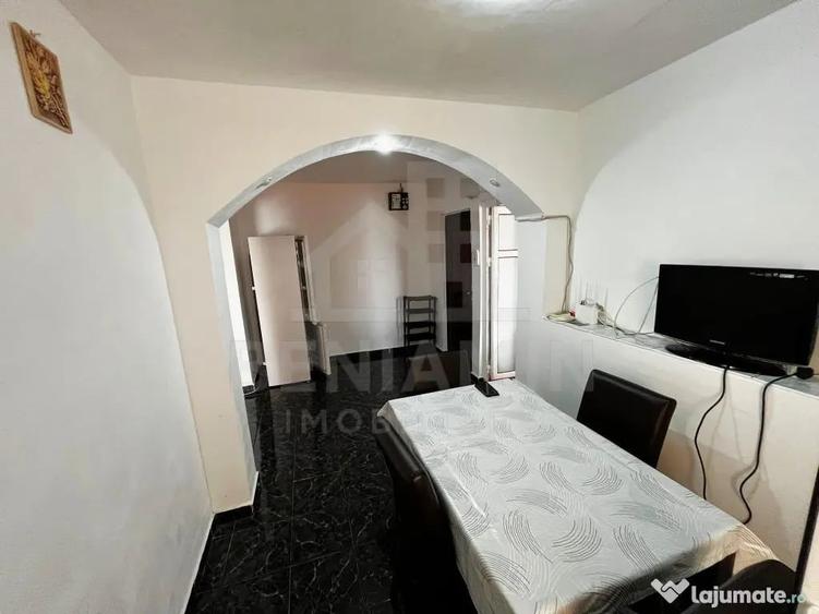 Apartament cu 2 camere decomandat în Craiovița Nouă