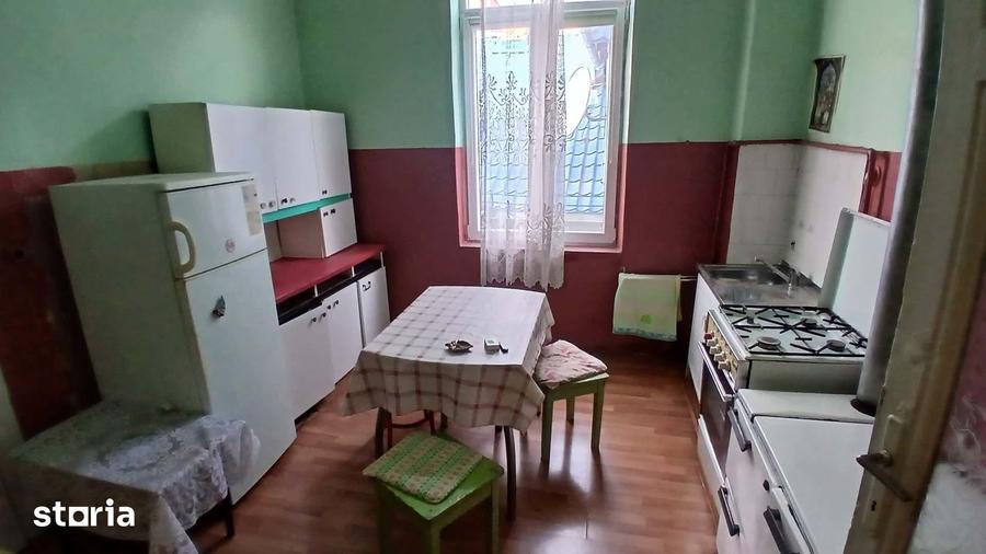 Apartament cu 2 camere în Caransebeș