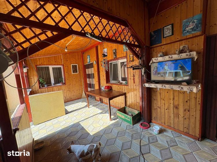 Casă cu 5 camere cu Teren 900 Mp în Ciorogârla