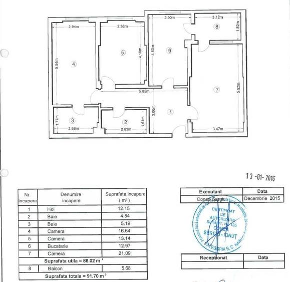 Apartament cu 3 camere decomandat în Central