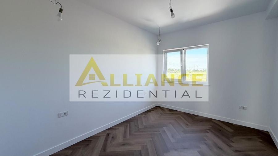 Casă individuală cu 4 camere cu Canalizare în Berceni