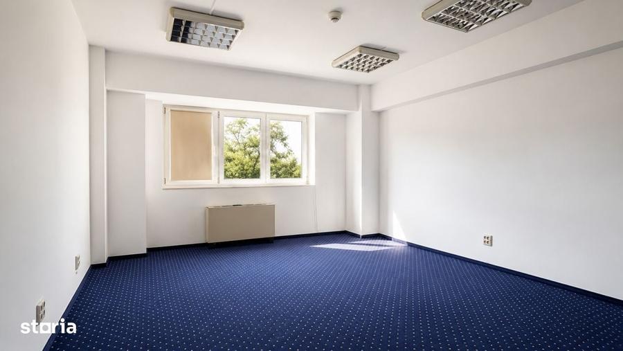 Apartament cu 4 camere în Central