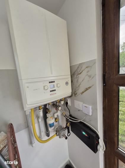 Casă cu 2 camere cu Teren 330 Mp în Cleja
