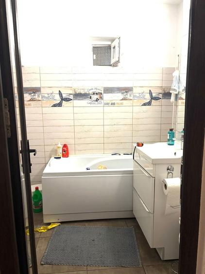 Apartament cu 2 camere decomandat, mobilat în Dacia