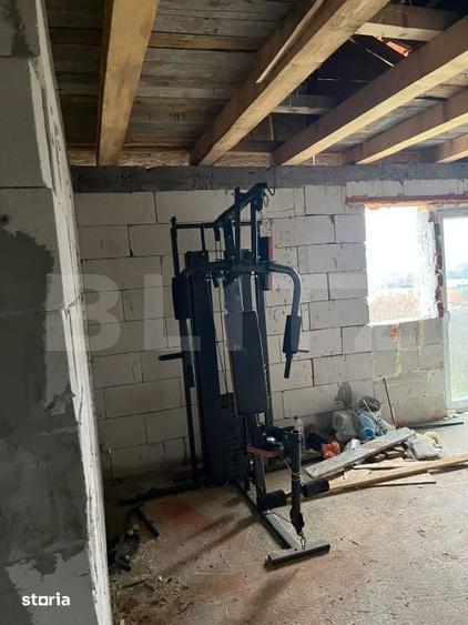 Casă cu 2 camere cu Teren 1400 Mp în Banpotoc