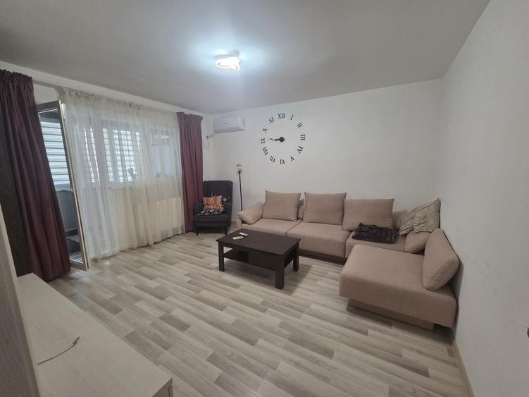 Apartament cu 2 camere decomandat în Berceni