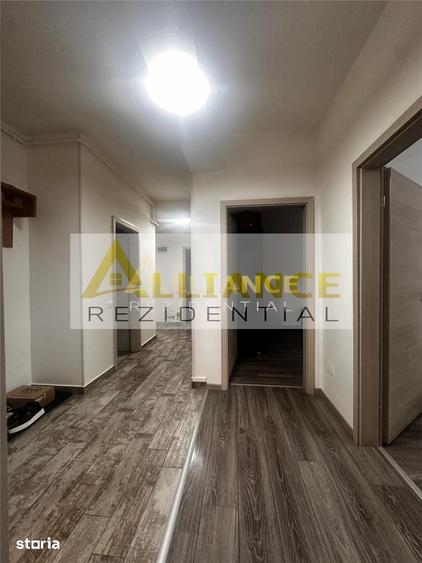 Apartament cu 3 camere în Berceni