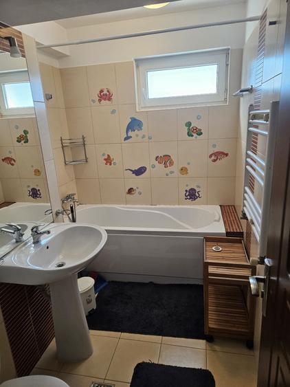 Apartament cu 2 camere decomandat în Vitan