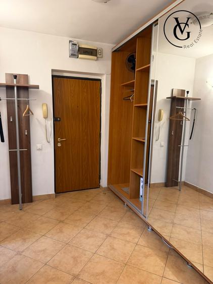 Apartament cu 2 camere semidecomandat, mobilat în Mihai Bravu