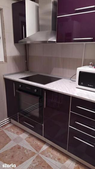 Apartament cu 2 camere în Micro 13