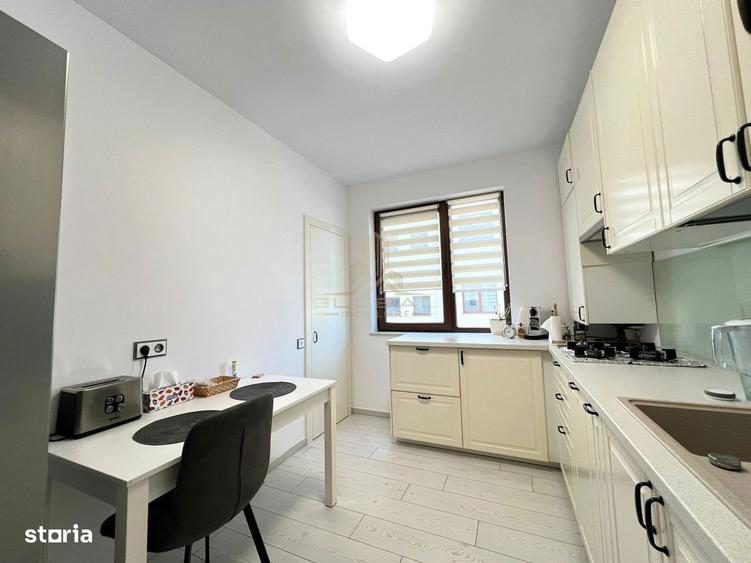 Apartament cu 3 camere, mobilat în Becaș