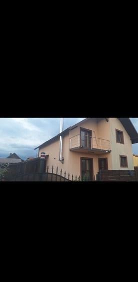 Casă cu 4 camere în Geamăna