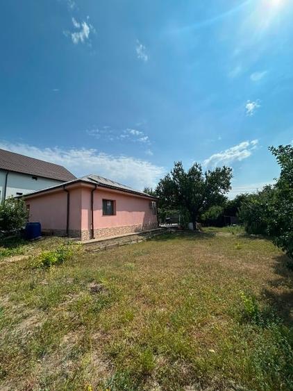 Casă individuală cu 4 camere cu Canalizare în Smârdan