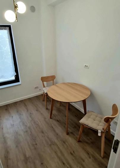 Apartament cu 2 camere decomandat în Exterior Vest